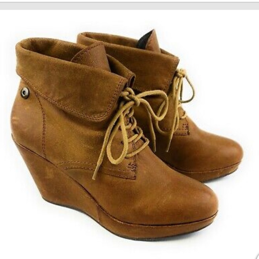 Steve Madden Maarkee Leather Lace Up Wedge Boots